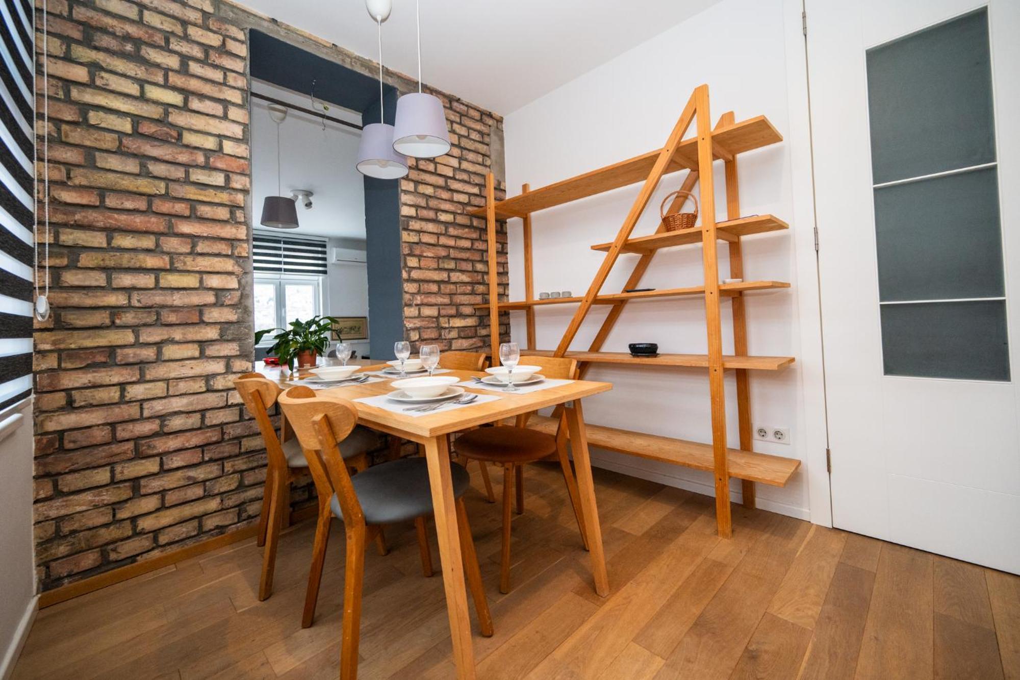 Design 1Bdr Apartment With City View Сараево Экстерьер фото