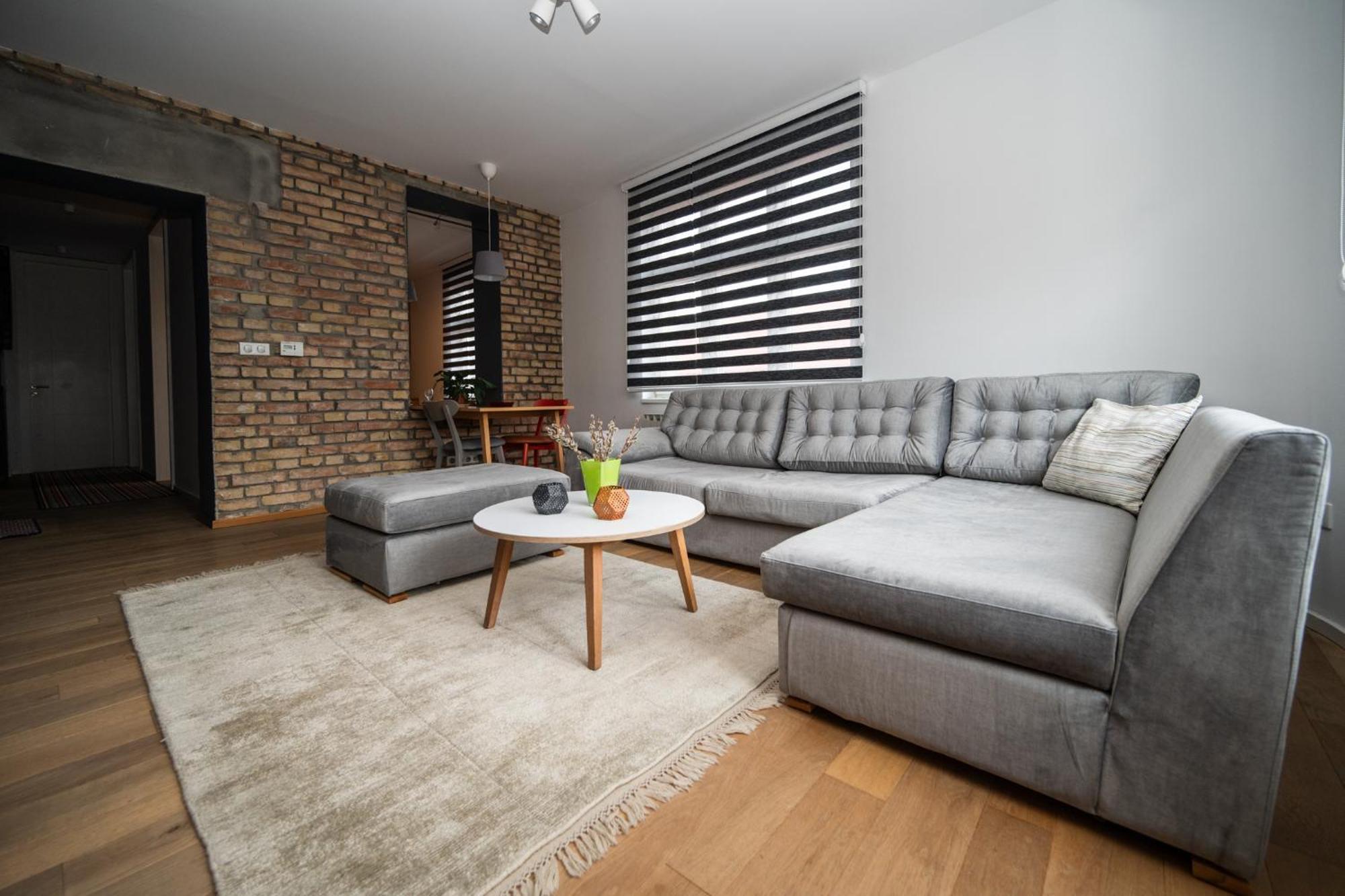 Design 1Bdr Apartment With City View Сараево Экстерьер фото