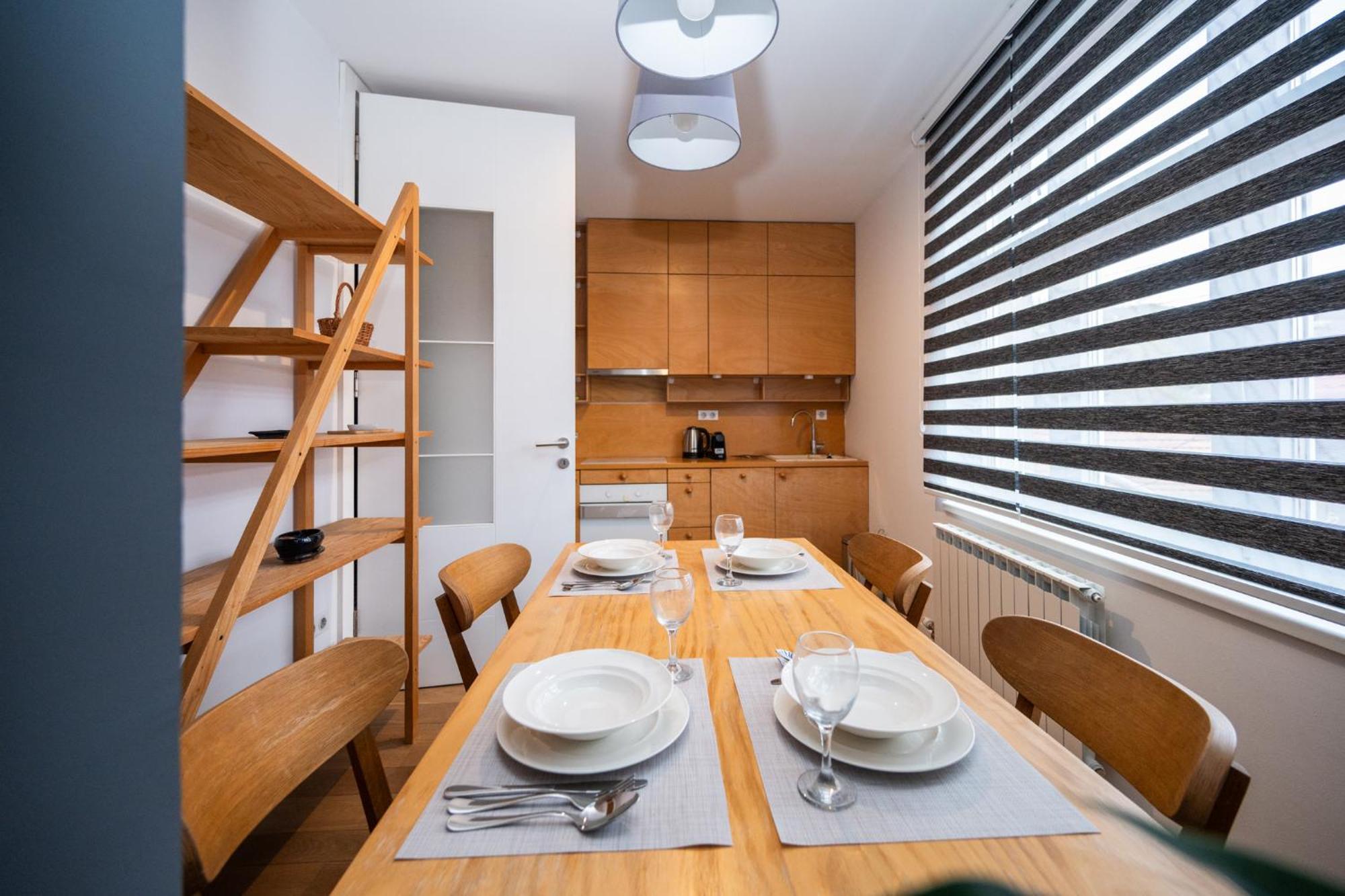 Design 1Bdr Apartment With City View Сараево Экстерьер фото